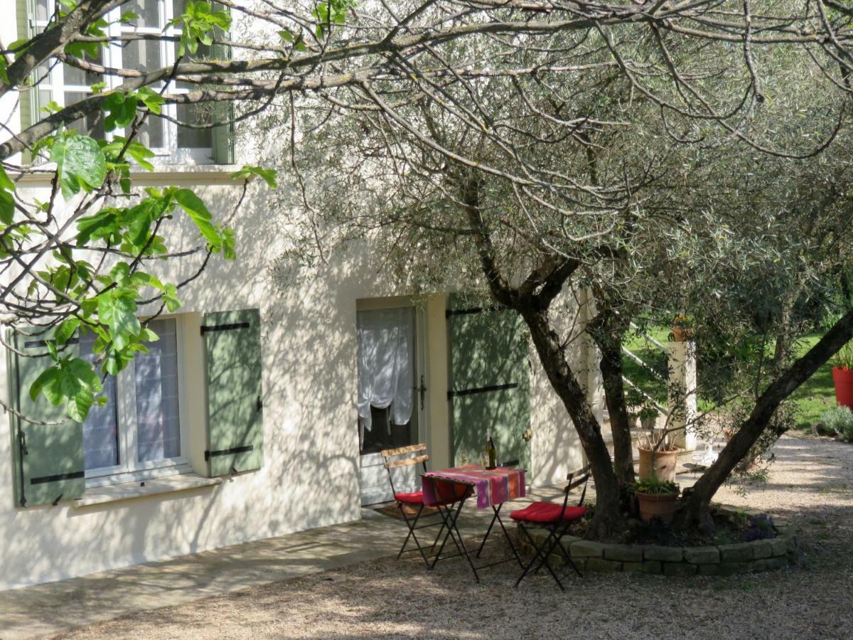 L'Oustalet Bed and Breakfast Uzès Eksteriør billede