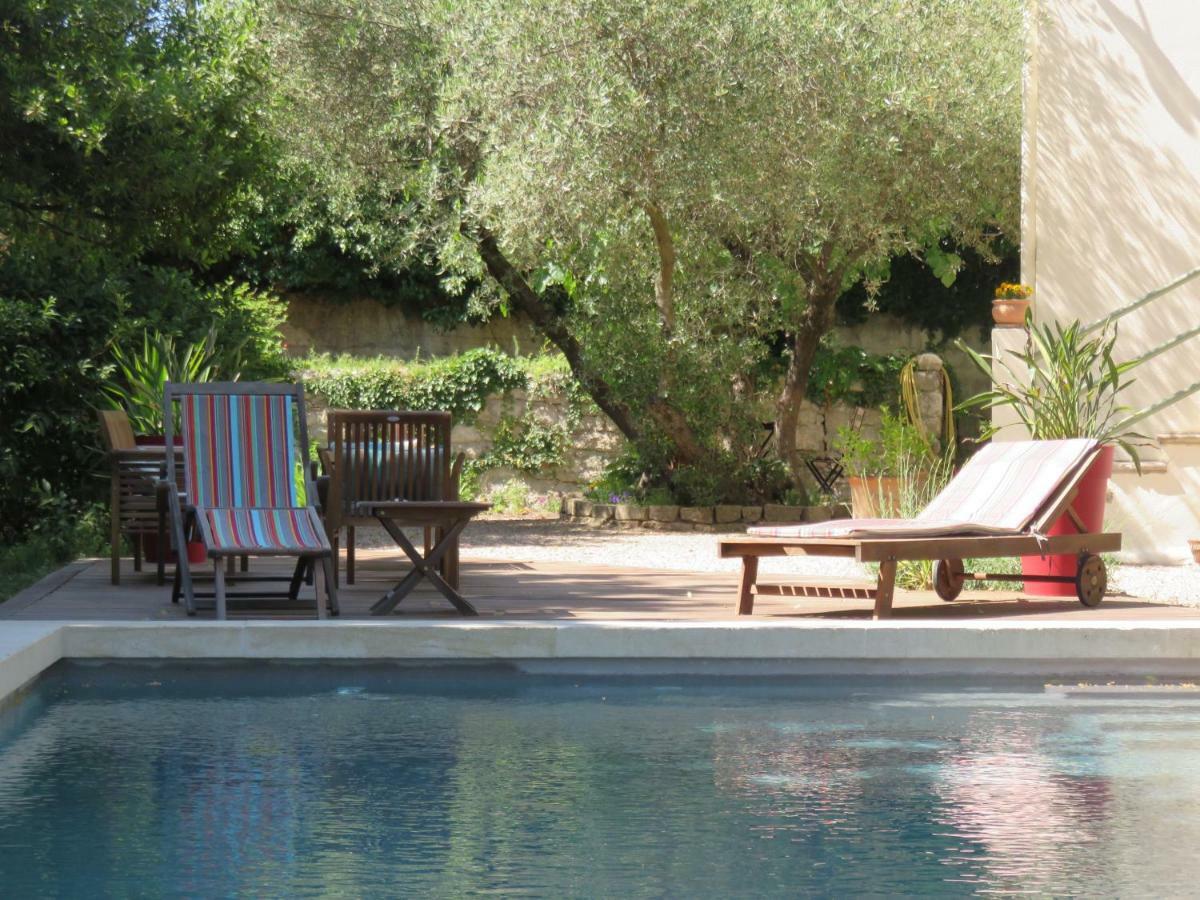 L'Oustalet Bed and Breakfast Uzès Eksteriør billede