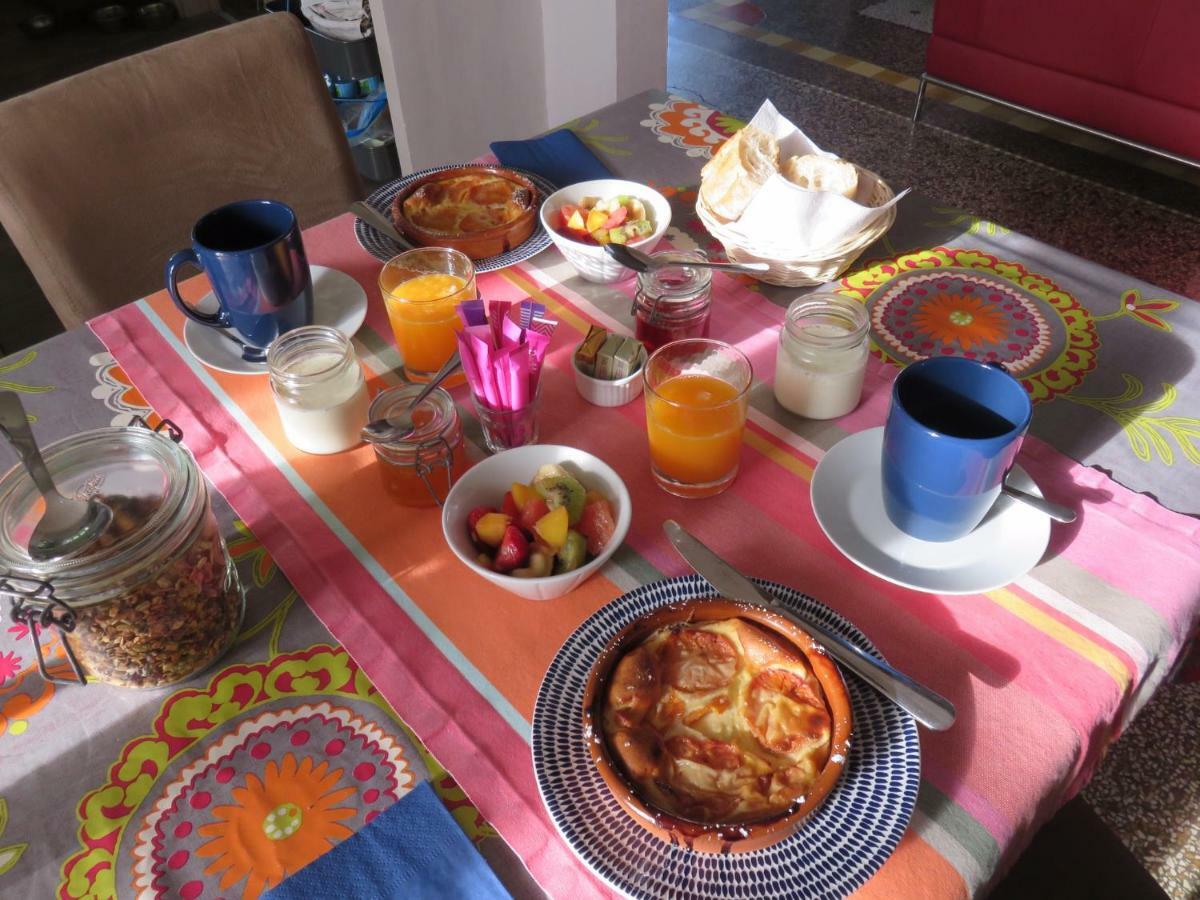 L'Oustalet Bed and Breakfast Uzès Eksteriør billede
